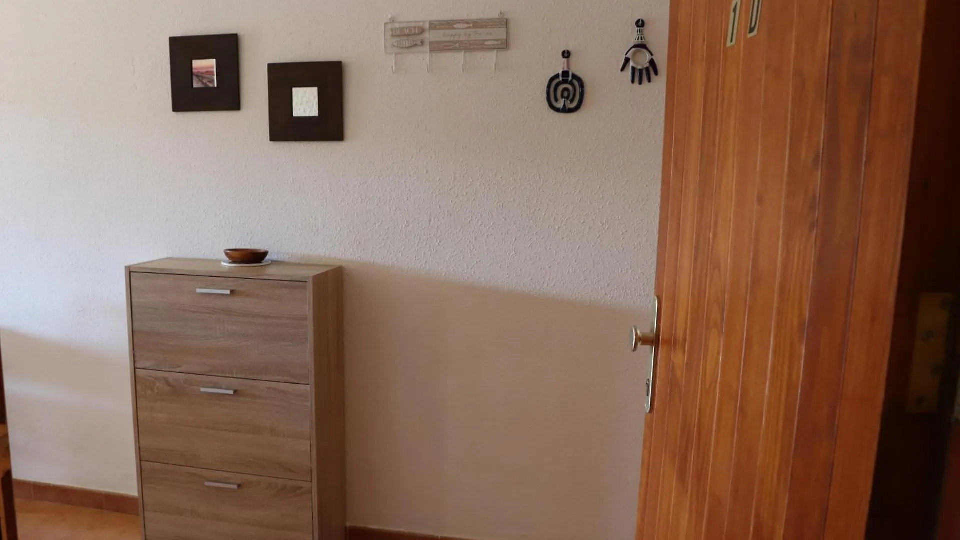 Apartamento Playa Del Reducto contacts